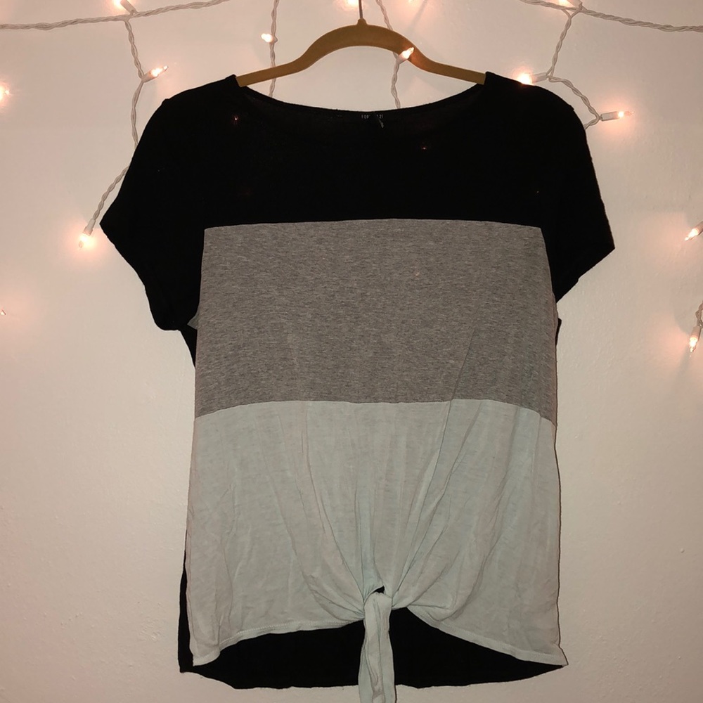 Forever 21 short sleeve top